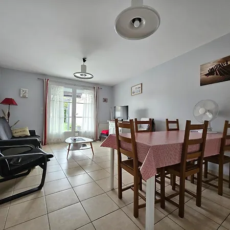 Maisonnette Proche Du Bourg, 5 Pers, Jardin - Fr-1-476-84