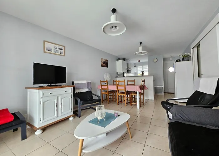 Maisonnette Proche Du Bourg, 5 Pers, Jardin - Fr-1-476-84 LʼAiguillon-sur-Mer
