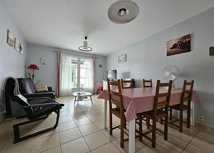 Maisonnette Proche Du Bourg, 5 Pers, Jardin - Fr-1-476-84